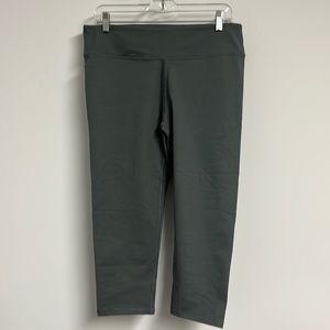 Fabletics Capri Legging. New with tags. No pockets. Light Green. Size XL.